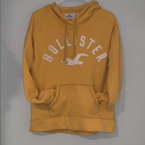 HOLLISTER sweat shirt!!